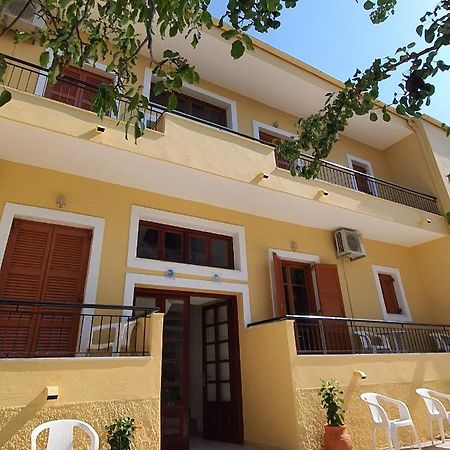 أخارافي Nicoll Apartments المظهر الخارجي الصورة
