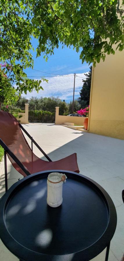 أخارافي Nicoll Apartments المظهر الخارجي الصورة