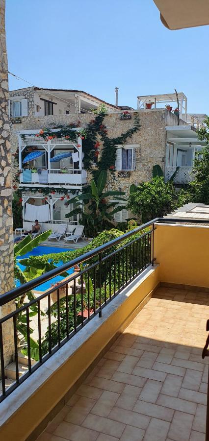 أخارافي Nicoll Apartments المظهر الخارجي الصورة